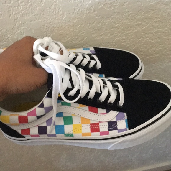 high top rainbow checkered vans